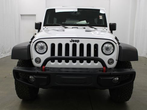 Used 2017 Jeep Wrangler Unlimited Rubicon image 2