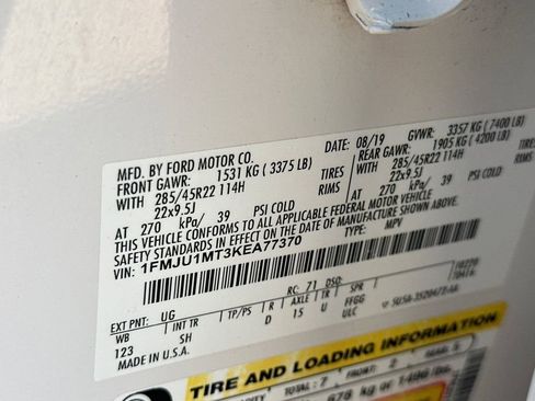 Used 2019 Ford Expedition Platinum image 34