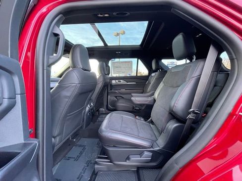 New 2026 Ford Explorer ST w/ Sun And Sound Package image 8