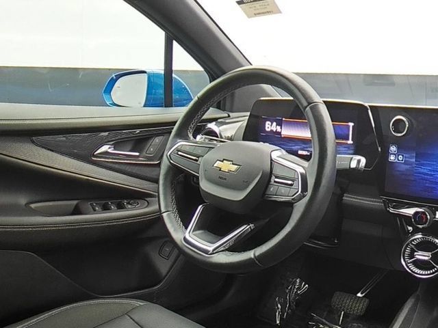 Used 2024 Chevrolet Blazer EV LT AWD/4WD image 28