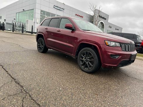 Certified 2021 Jeep Grand Cherokee Laredo X image 6
