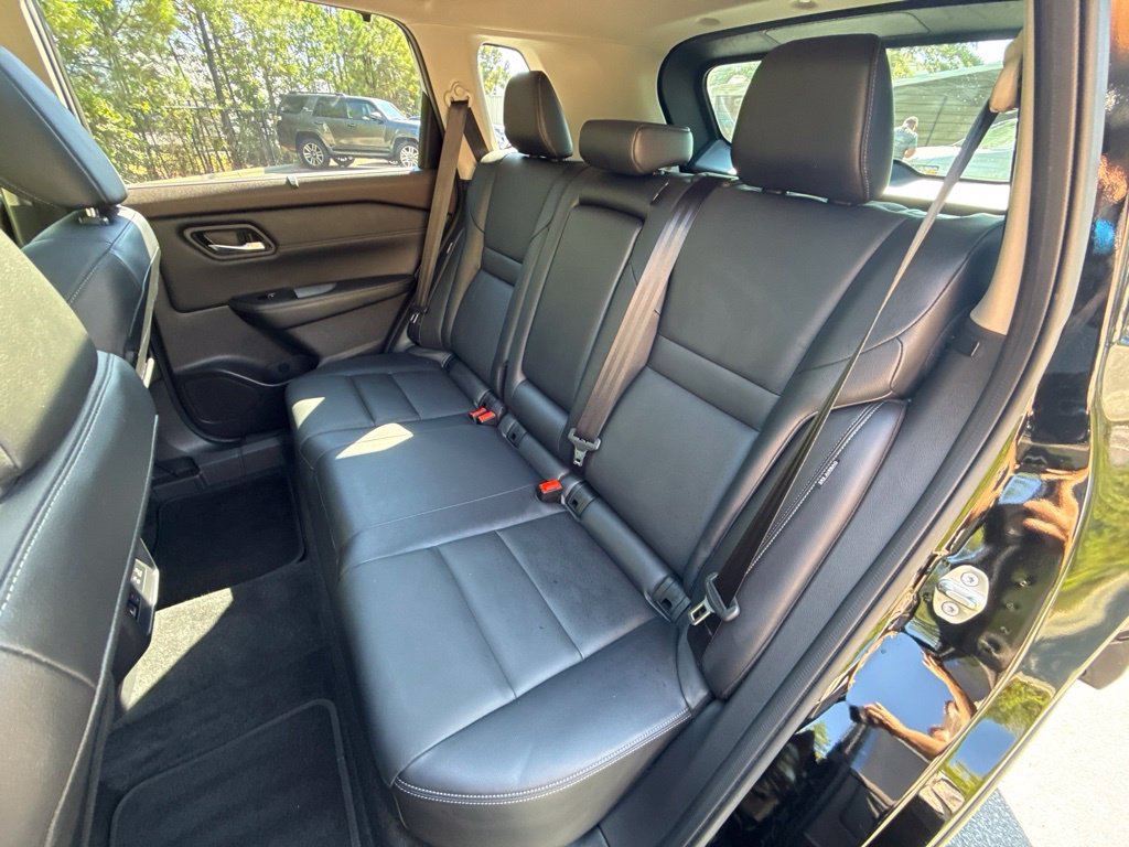 Used 2023 Nissan Rogue SL w/ SL Premium Package FWD image 28