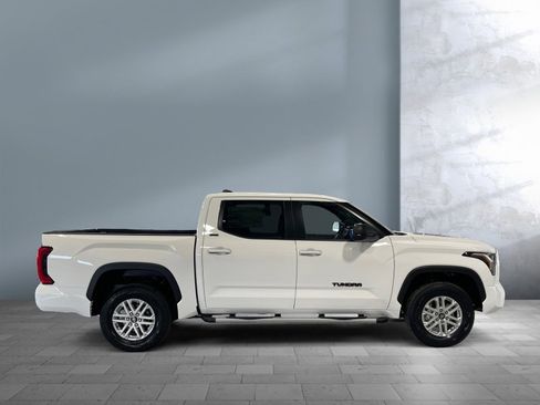 New 2026 Toyota Tundra SR5 image 7
