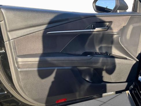 Used 2025 Toyota Camry LE FWD image 21