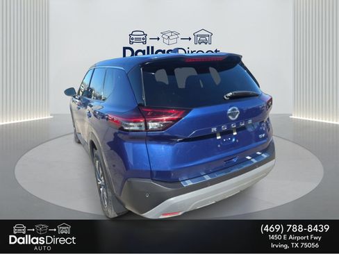 Used 2021 Nissan Rogue SV image 8
