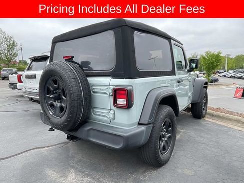 Used 2024 Jeep Wrangler Sport AWD/4WD image 4