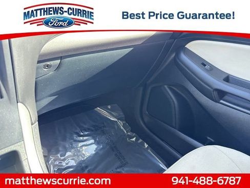 Certified 2024 Ford Edge SE w/ Black Appearance Package image 22