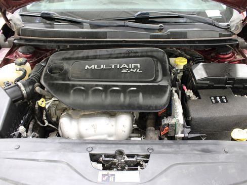 Used 2017 Chrysler 200 Limited Platinum FWD image 34
