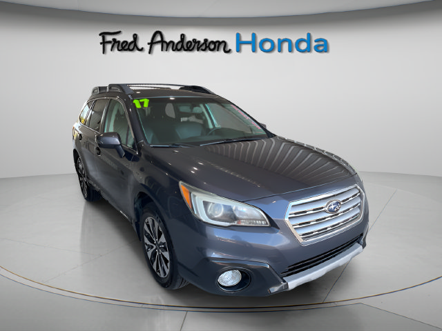 Used 2017 Subaru Outback 2.5i Limited w/ Popular Package #5 AWD/4WD image 3