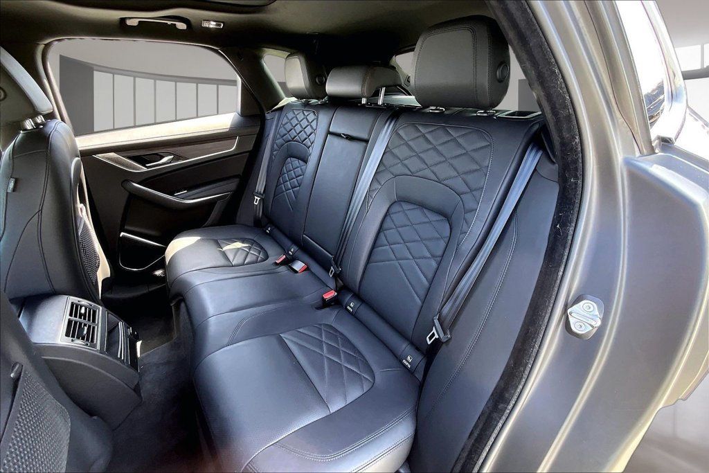 Used 2022 Jaguar F-PACE S AWD/4WD image 20