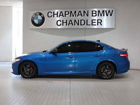 Used 2019 Alfa Romeo Giulia Ti Sport w/ Quick Order Package 22U Sport image 3