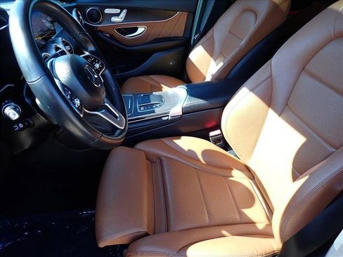 Used 2022 Mercedes-Benz GLC 300 4MATIC image 12