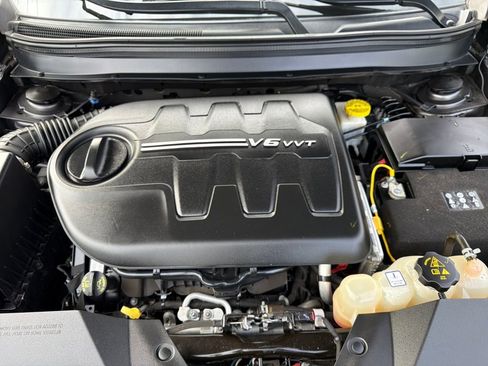 Certified 2019 Jeep Cherokee Limited image 23