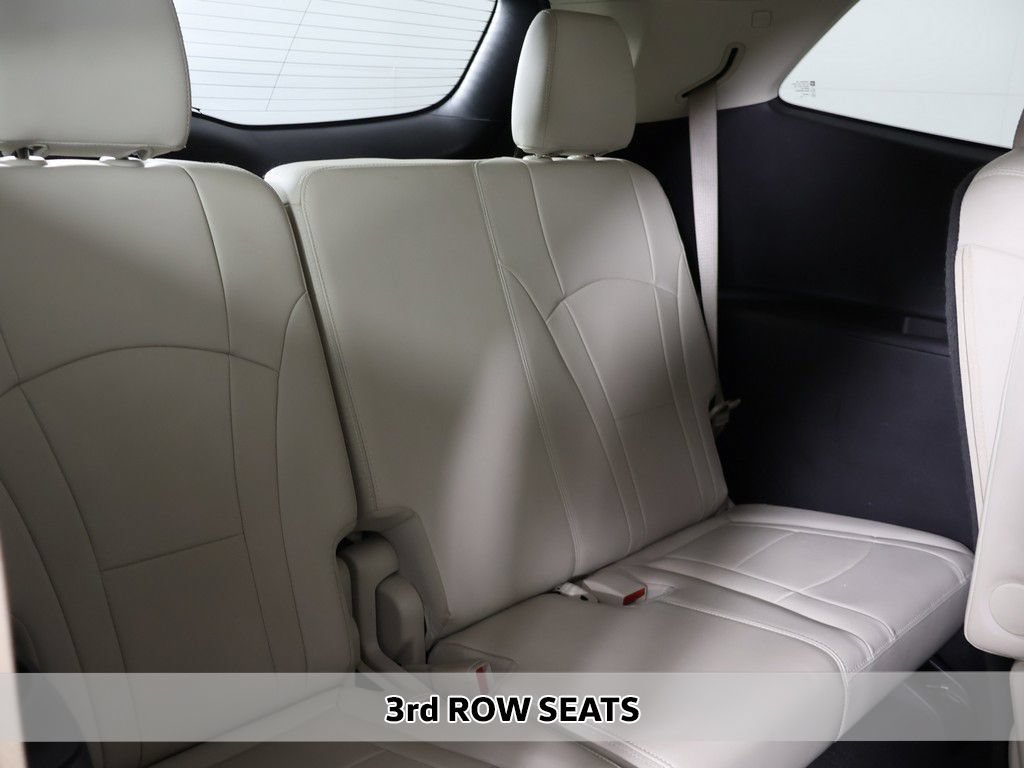 Used 2023 Buick Enclave Essence FWD image 8