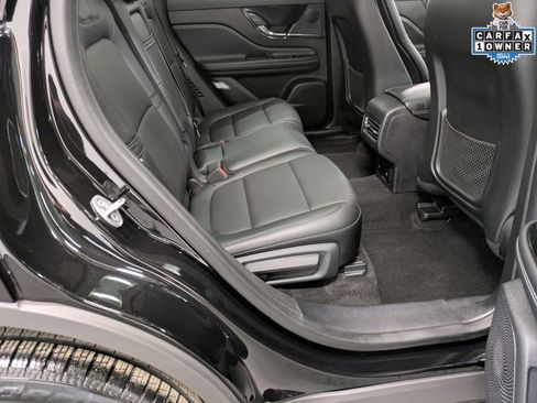 Used 2024 Lincoln Corsair AWD w/ Equipment Group 101A image 31