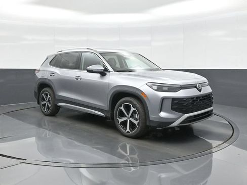 New 2026 Volkswagen Tiguan SE AWD/4WD image 1