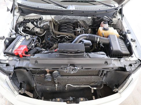 Used 2013 Ford F150 Platinum AWD/4WD image 12