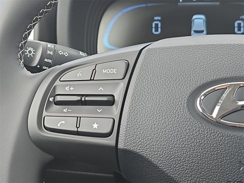 New 2026 Hyundai Venue SEL image 16
