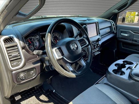 Used 2021 RAM 2500 Big Horn w/ Level 1 Equipment Group AWD/4WD image 17