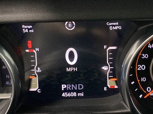 Used 2020 Jeep Wrangler Unlimited Sahara AWD/4WD image 10
