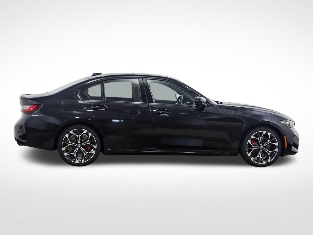 Used 2026 BMW 330i xDrive Sedan w/ M Sport Package AWD/4WD image 6