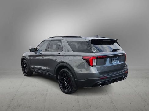 Used 2025 Ford Explorer ST w/ Sun And Sound Package AWD/4WD image 6