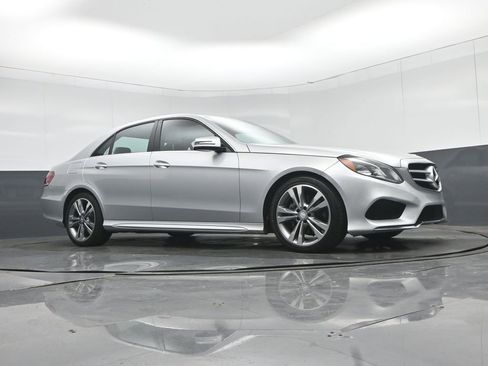 Used 2016 Mercedes-Benz E 350 Sedan w/ Premium Package image 55
