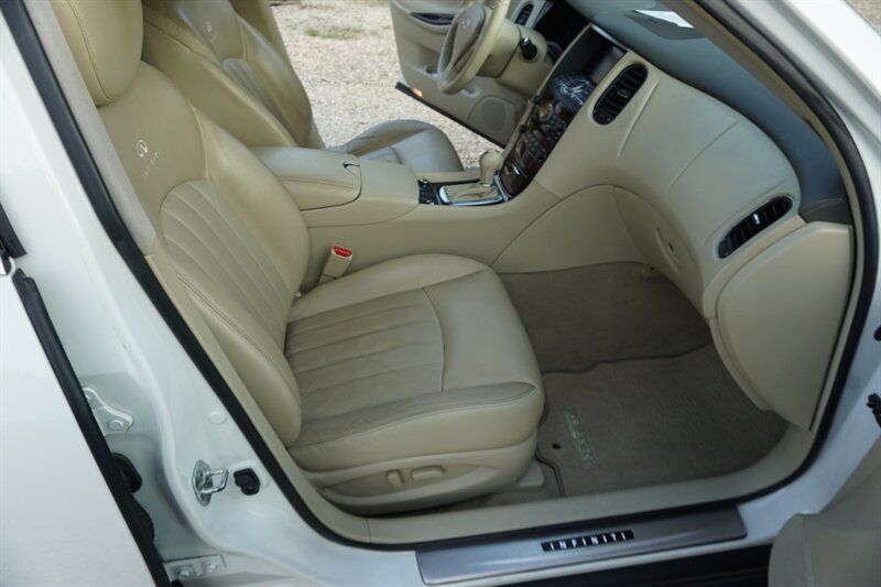 Used 2011 INFINITI EX35 Journey w/ Premium Pkg AWD/4WD image 30