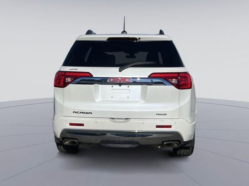 Used 2019 GMC Acadia Denali w/ Technology Package image 8