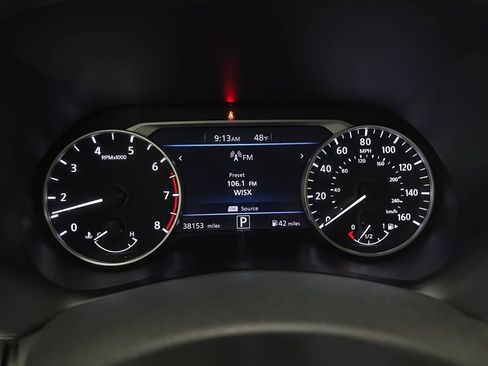 Used 2024 Nissan Sentra SV FWD image 19