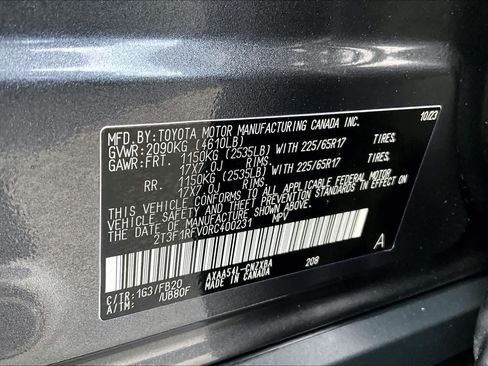 Used 2024 Toyota RAV4 LE AWD/4WD image 30