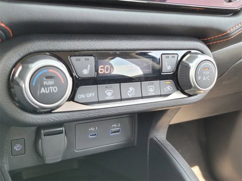 New 2025 Nissan Versa SR w/ Trunk Package image 19