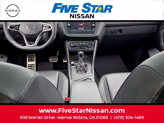 Used 2024 Volkswagen Tiguan SE R-Line FWD image 8