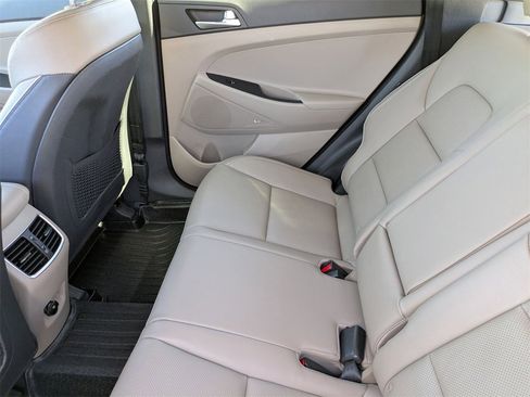 Used 2020 Hyundai Tucson Limited image 28