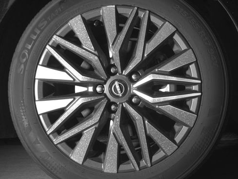 Used 2025 Nissan Altima 2.5 SV image 13