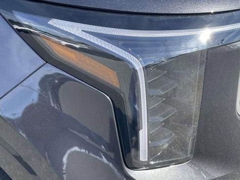 New 2026 Kia Carnival EX image 12