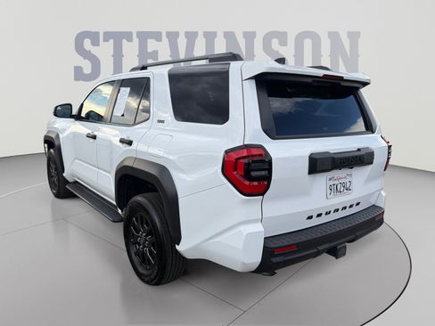 Certified 2025 Toyota 4Runner SR5 AWD/4WD image 3
