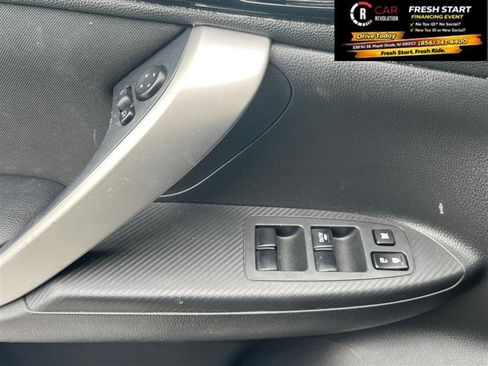 Used 2019 Mitsubishi Eclipse Cross SE image 25