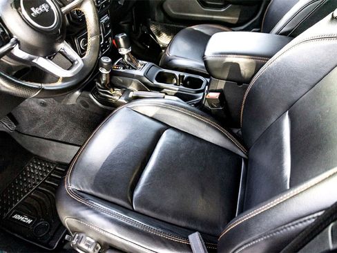 Used 2021 Jeep Gladiator Mojave image 14