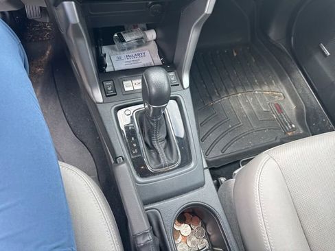 Used 2016 Subaru Forester 2.5i Touring w/ Eyesight & Navigation System AWD/4WD image 9