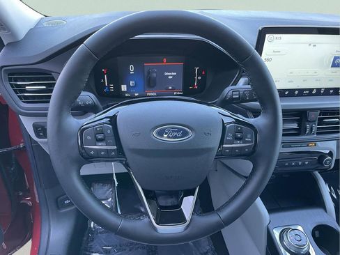 Used 2024 Ford Escape SE FWD image 23