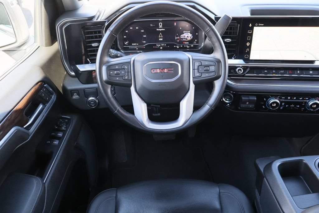 Certified 2025 GMC Sierra 1500 SLT RWD image 22