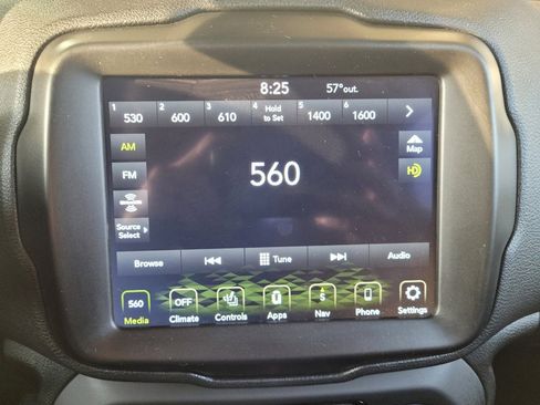 Used 2022 Jeep Renegade Latitude w/ Convenience Group image 25