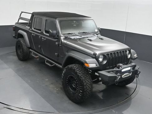 Used 2020 Jeep Gladiator Sport w/ Quick Order Package 24S AWD/4WD image 37
