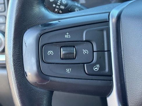 Used 2020 GMC Sierra 1500 Elevation w/ Elevation Value Package image 17