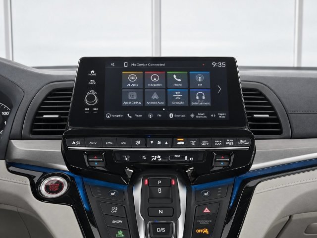 Used 2025 Honda Odyssey Touring image 16