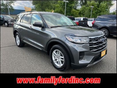 Certified 2025 Ford Explorer Active