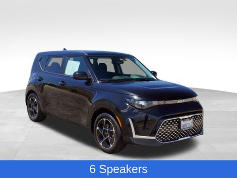 Used 2025 Kia Soul EX FWD image 4