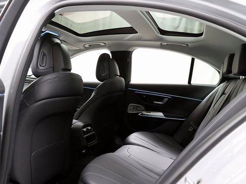 Certified 2026 Mercedes-Benz E 350 4MATIC Sedan image 13