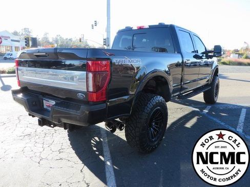Used 2022 Ford F250 Platinum w/ Tremor Off-Road Package image 5